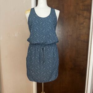 Patagonia Fleetwith Dress Cross Back Swamp Stamp Pigeon Blue Pockets